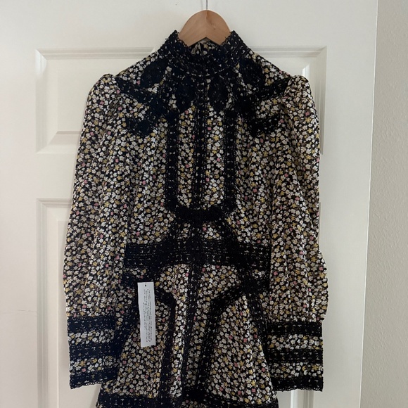 Dresses & Skirts - Dress